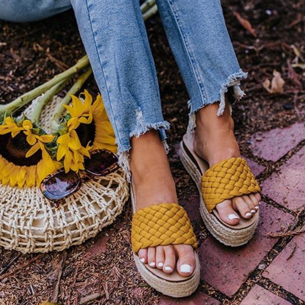 Yellow Braided One Band Platform Slip On Sandal - Picture 4 of 10